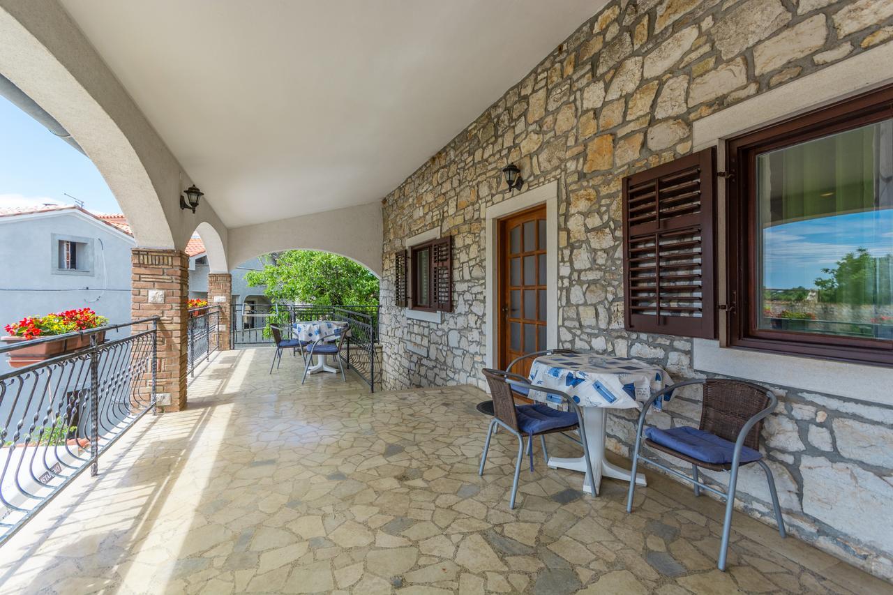 Bed & Breakfast Daniela Veleniki Exterior photo